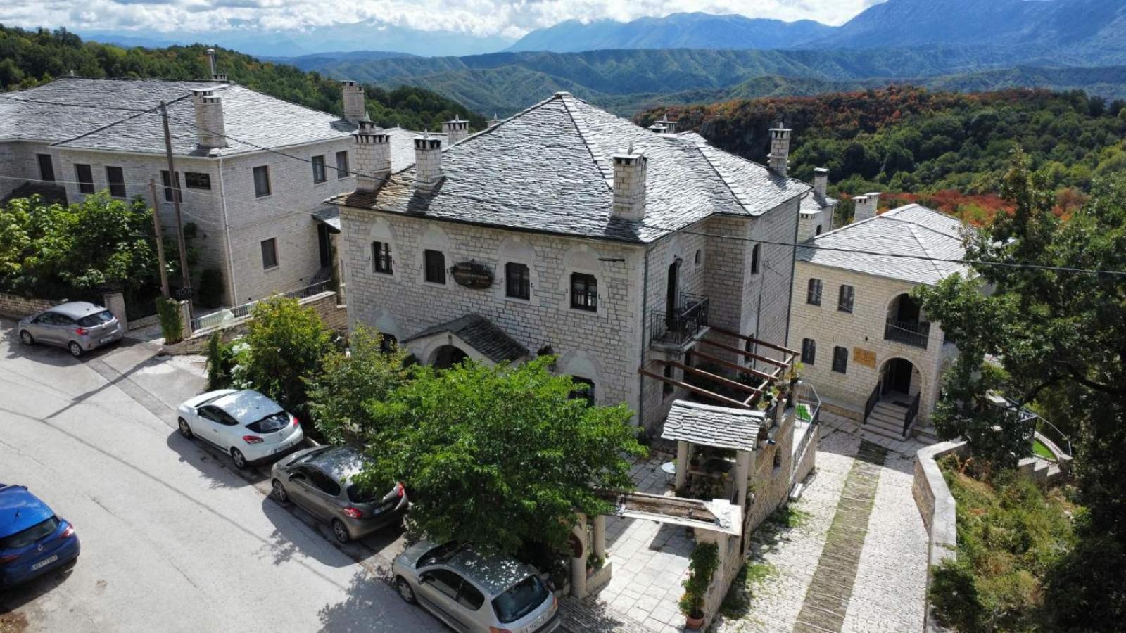 Konstantinou & Elenis Hotel Monodendri Exterior foto